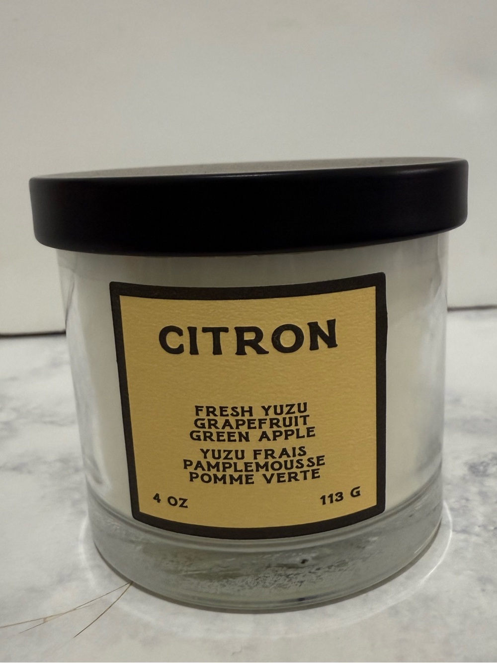 NEW Citron candle 4oz fresh yuzu, grapefruit, and green apple.